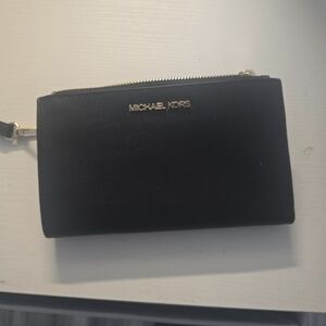 Michael Kors Black Saffiano Zip Wristlet